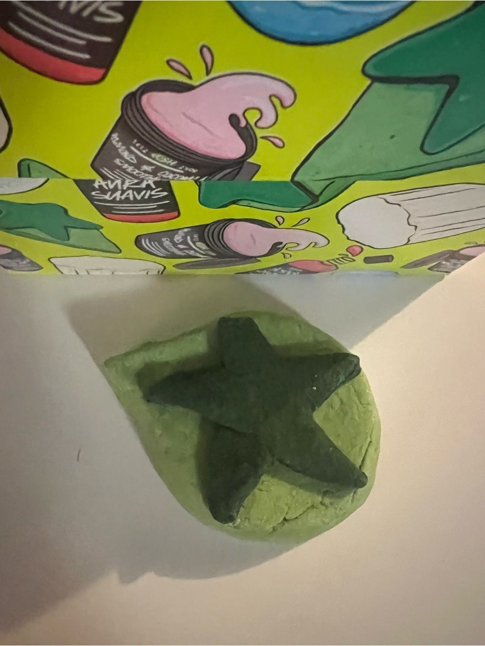Lush Green Day Bath Brand New Kitchen Box Exclusive